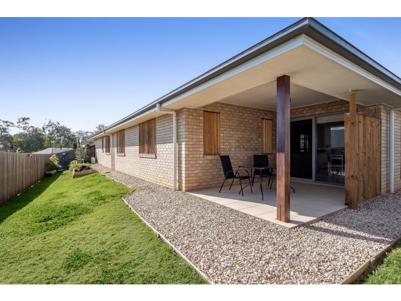18 Felix Street, Cranley QLD 4350