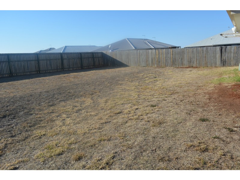 45 Tarcoola Street, Wyreema QLD 4352