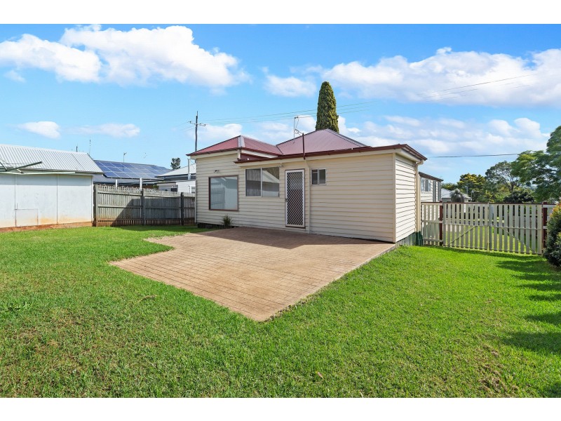 38 Haig Street, South Toowoomba QLD 4350