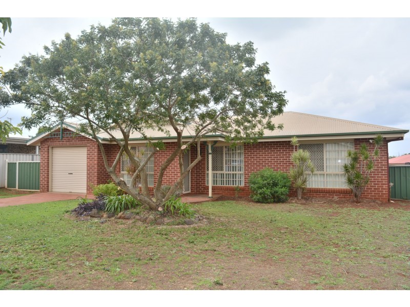 22 Glen Avon Court, Glenvale QLD 4350