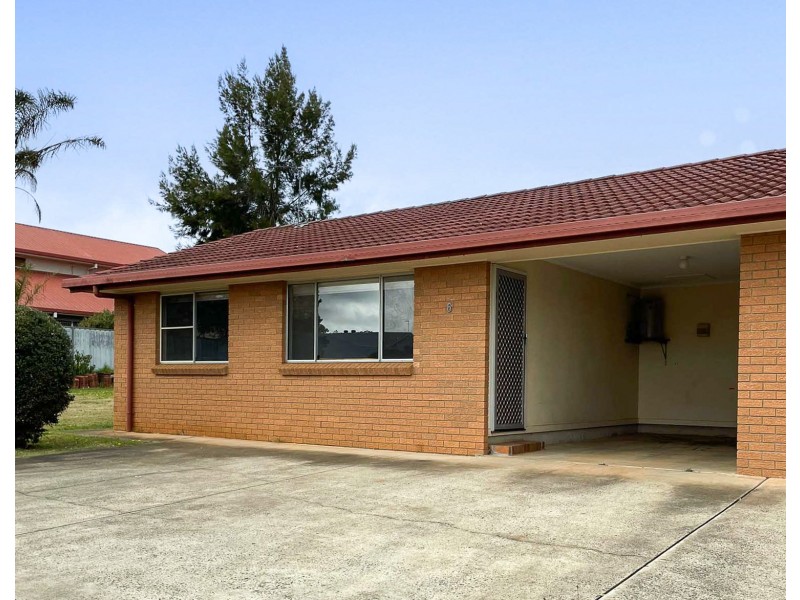 6/62 Gordon Avenue, Newtown QLD 4350