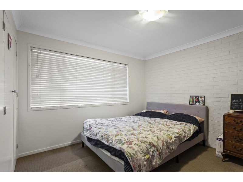 1,2,3/298 MacKenzie Street, Rangeville QLD 4350