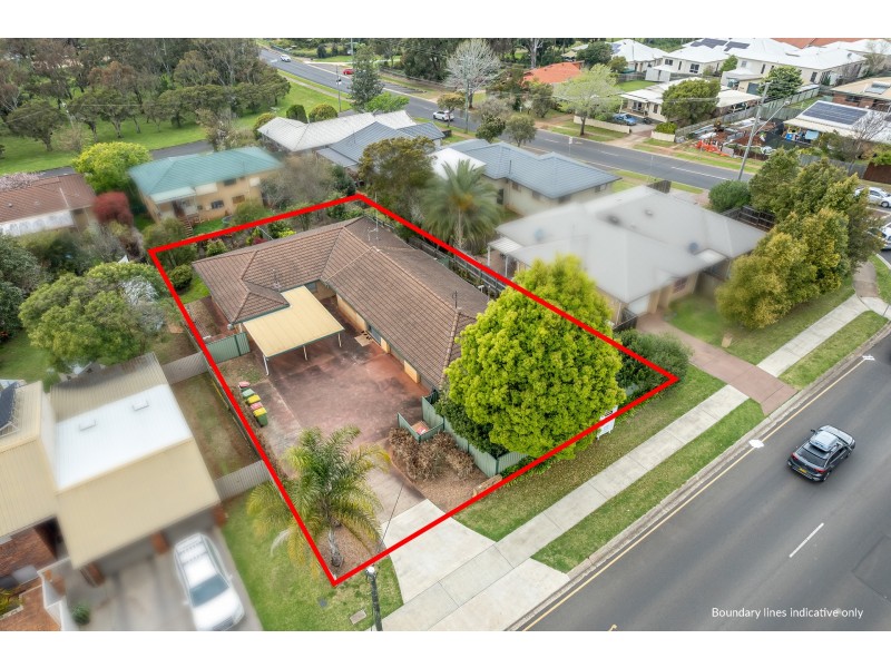 1,2,3/298 MacKenzie Street, Rangeville QLD 4350