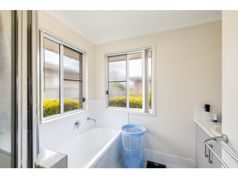 2/34 Stephen Street, South Toowoomba QLD 4350