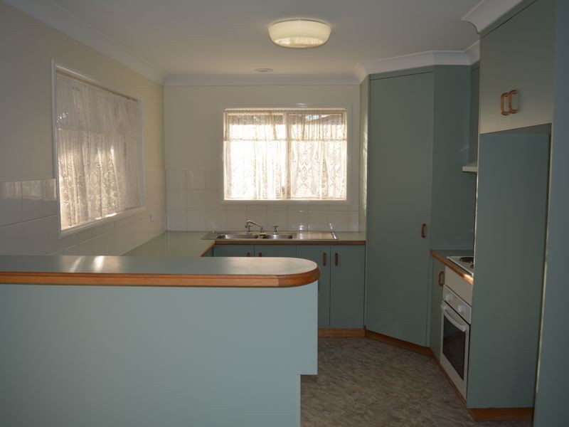 12 Crosby Street, Darling Heights QLD 4350