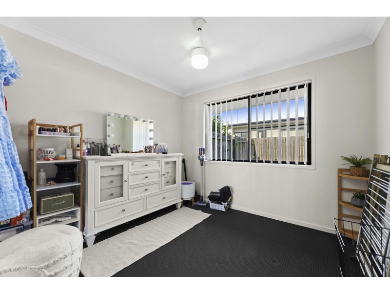 1-2/14 Kensei Street, Wyreema QLD 4352