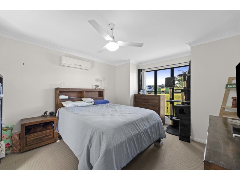 1-2/14 Kensei Street, Wyreema QLD 4352