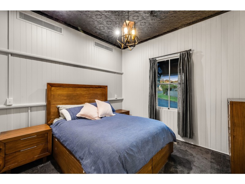 110 Jellicoe Street, North Toowoomba QLD 4350
