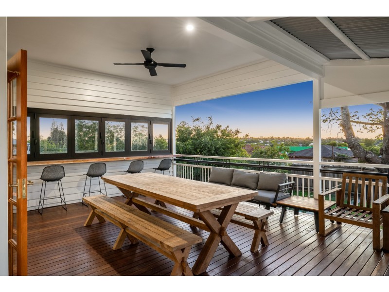 110 Jellicoe Street, North Toowoomba QLD 4350