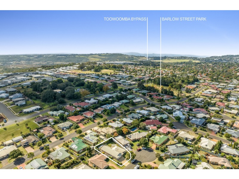 5 Mirage Court, Wilsonton QLD 4350