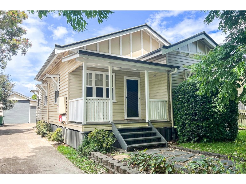 130 Holberton Street, Newtown QLD 4350