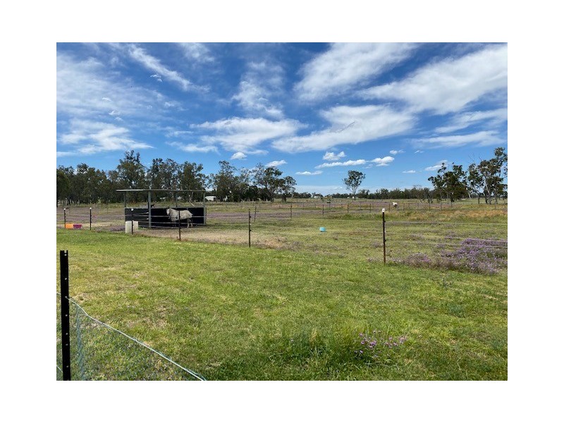 18 Charles Street, Millmerran QLD 4357