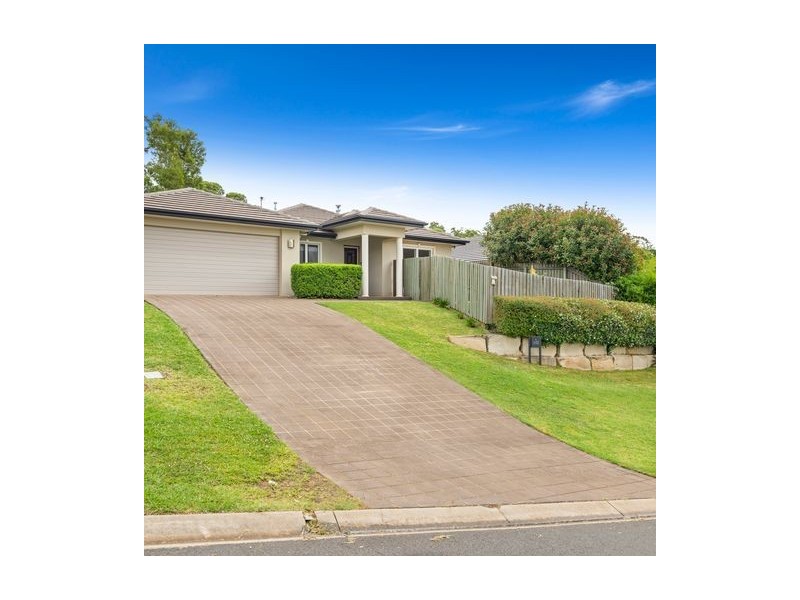 1/22 Piccadilly Court, Mount Lofty QLD 4350