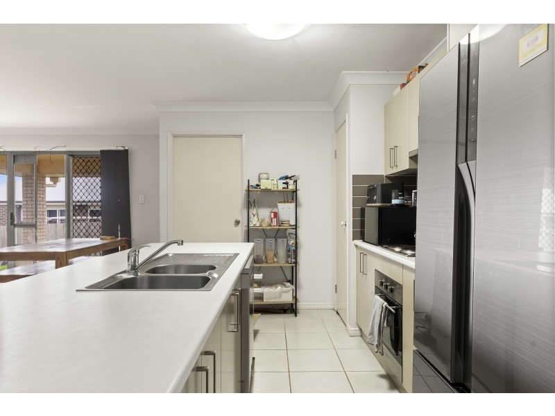 38 Kalimna Drive, Kleinton QLD 4352