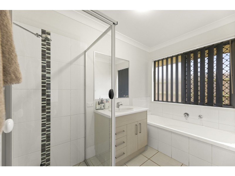38 Kalimna Drive, Kleinton QLD 4352
