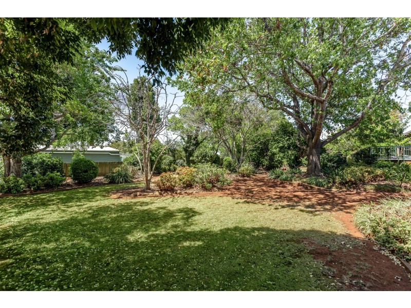 1/186a Campbell Street, Toowoomba City QLD 4350