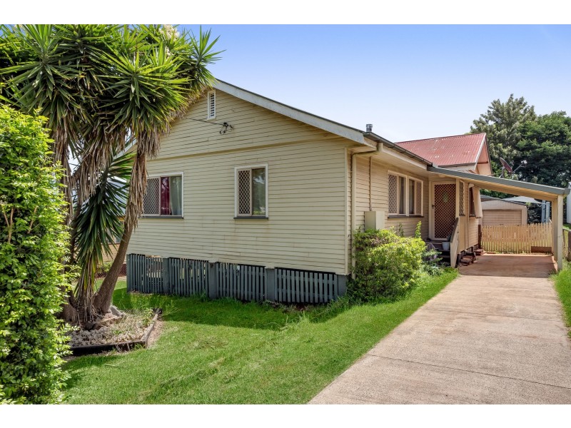 27 Doyle Street, Harlaxton QLD 4350