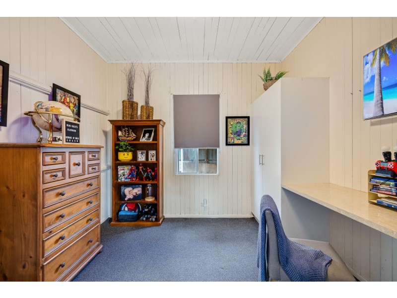 56 Paton Road, Meringandan QLD 4352