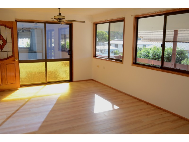 311 Bridge Street, Newtown QLD 4350