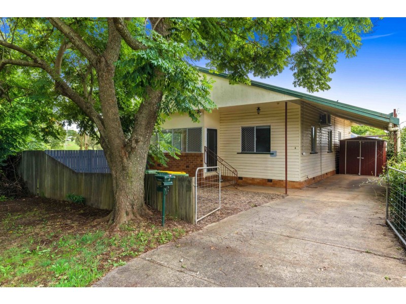 6 Clarissa Street, Newtown QLD 4350