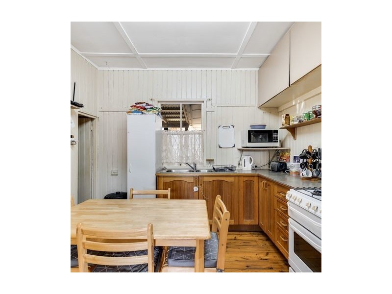 35 Helen Street, Newtown QLD 4350
