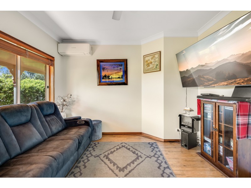 44 Panoramic Drive, Preston QLD 4352