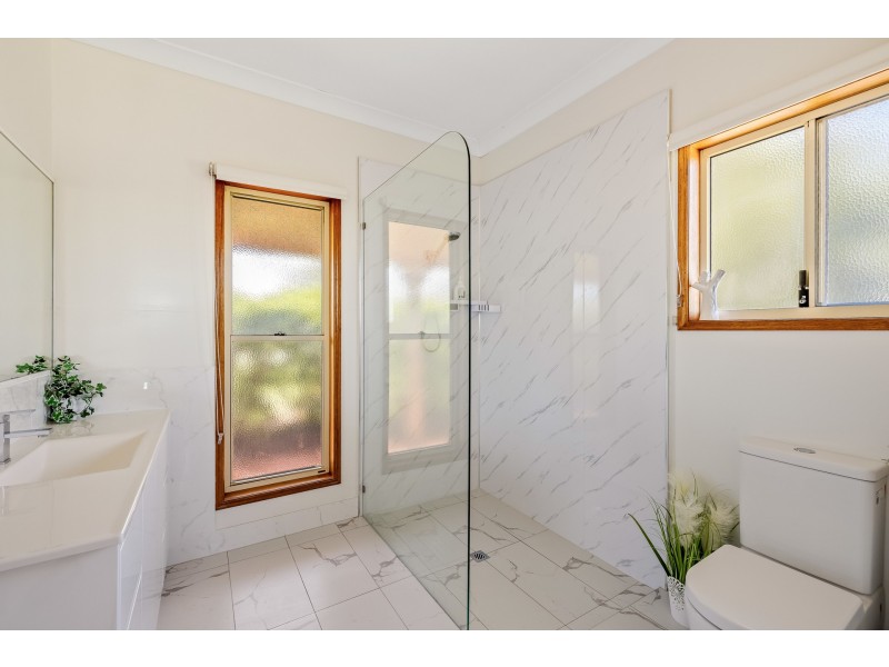 44 Panoramic Drive, Preston QLD 4352