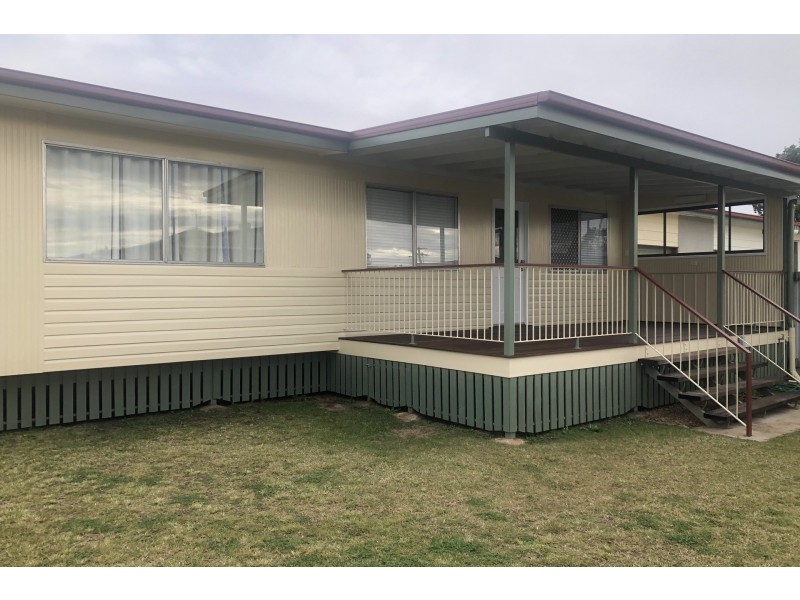 2/15 Donald Street, Cambooya QLD 4358