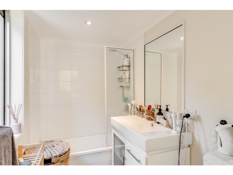 1,2,3,4/110A James Street, South Toowoomba QLD 4350