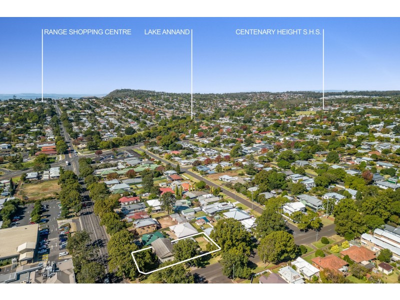 1,2,3,4/110A James Street, South Toowoomba QLD 4350