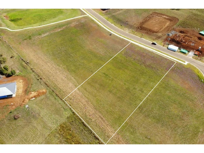 32 Gran Paradiso Way, Meringandan West QLD 4352