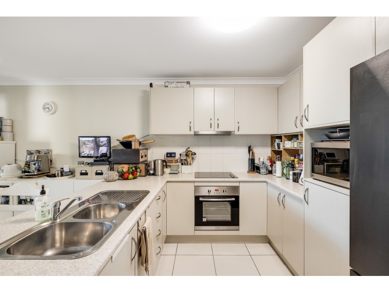 1&2/20 Sanctuary Drive, Cranley QLD 4350