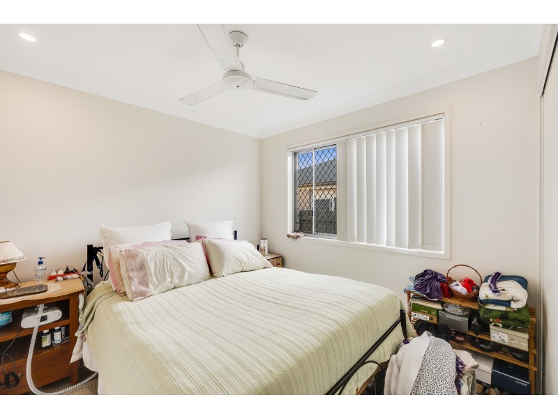 1&2/20 Sanctuary Drive, Cranley QLD 4350