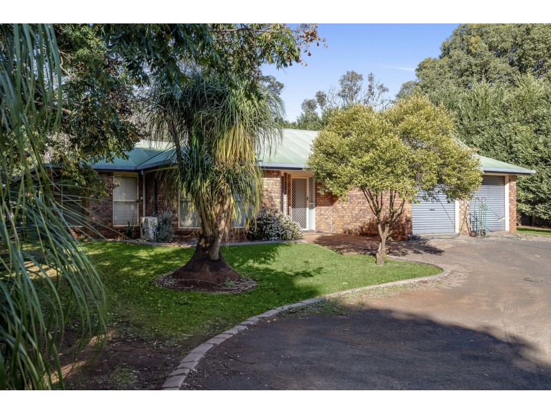 18 Penny Road, Highfields QLD 4352