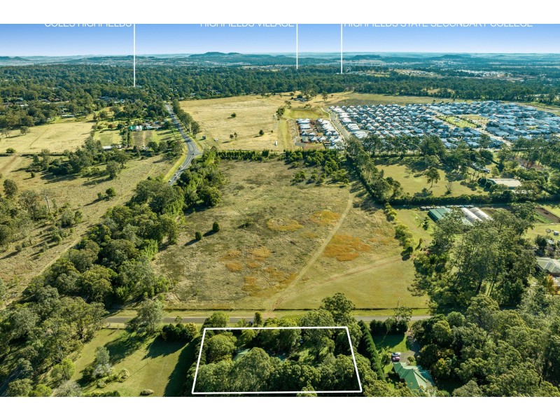 18 Penny Road, Highfields QLD 4352