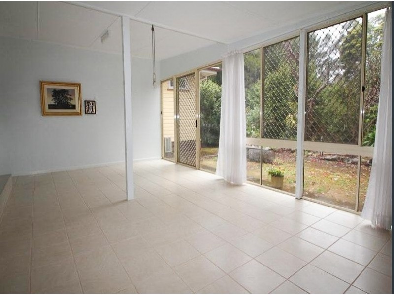 10268 New England Highway, Highfields QLD 4352