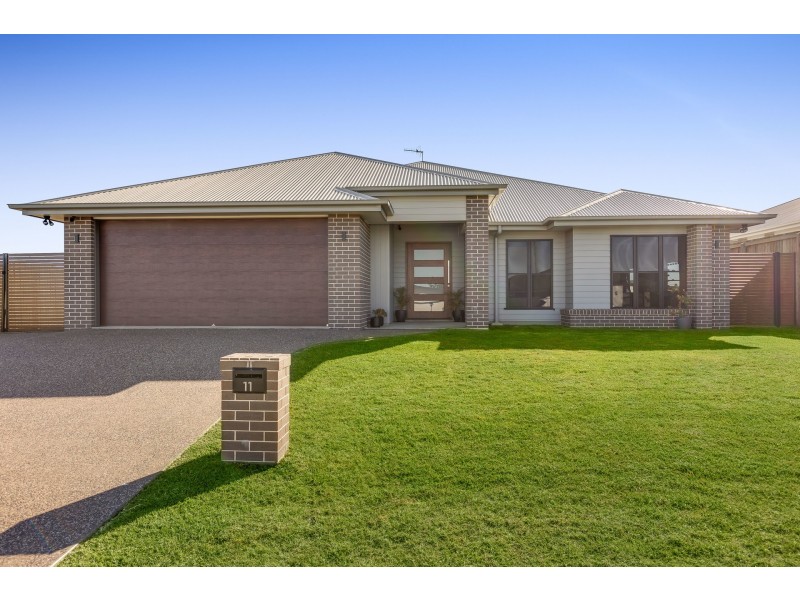 11 O’Neill Circuit, Kearneys Spring QLD 4350