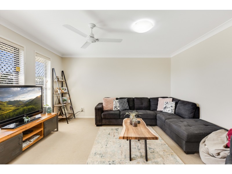 49 Smythe Drive, Highfields QLD 4352