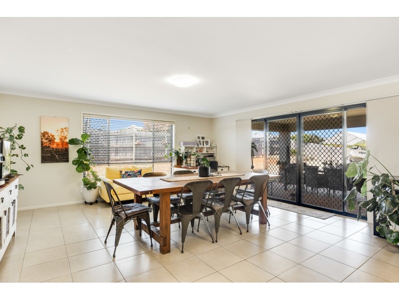 49 Smythe Drive, Highfields QLD 4352