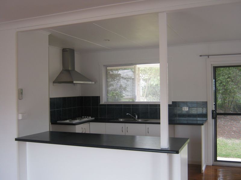 41 Jellicoe Street, Mount Lofty QLD 4350