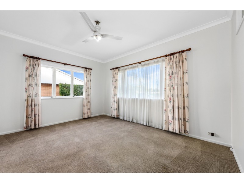 39A Croxley Street, Harristown QLD 4350