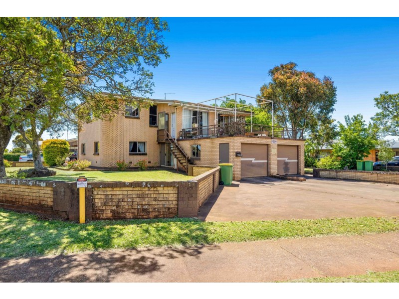 1/157 Anzac Avenue, Harristown QLD 4350