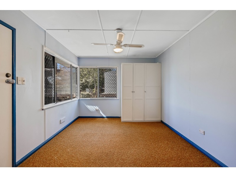 26 Hillside Street, Newtown QLD 4350