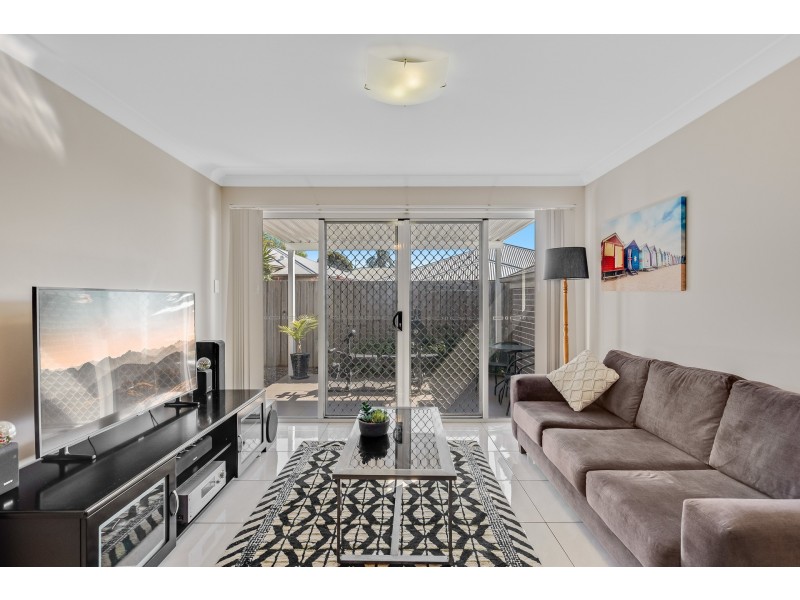 2/13 Wapiti Street, Kearneys Spring QLD 4350