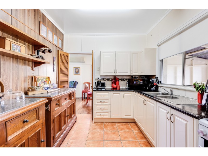 48 Perth Street, Rangeville QLD 4350