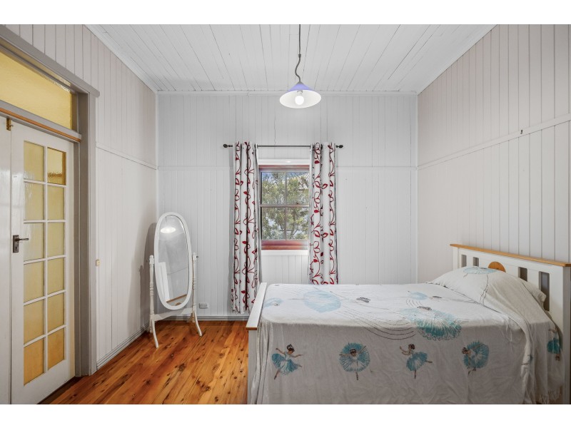 24 Bothwell Street, Newtown QLD 4350