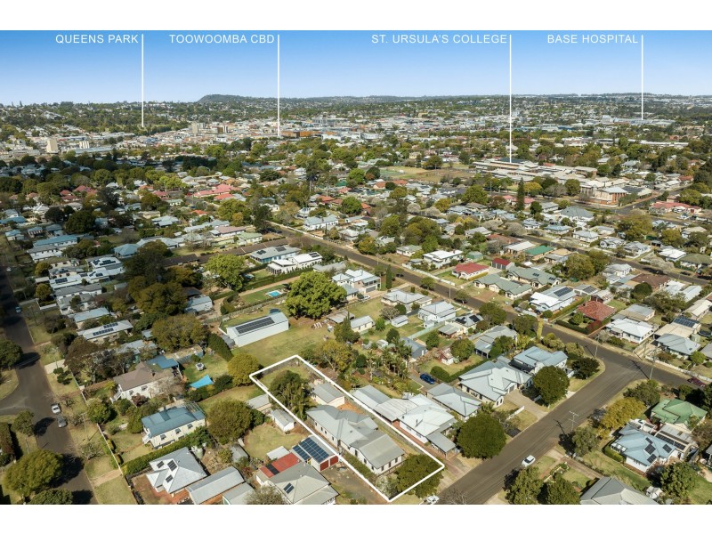 24 Bothwell Street, Newtown QLD 4350