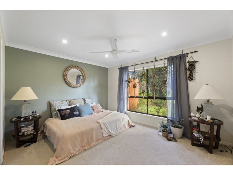 10 Kennedy Street, Cabarlah QLD 4352