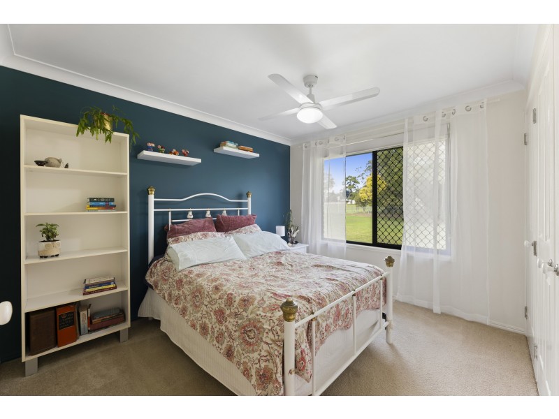 10 Kennedy Street, Cabarlah QLD 4352