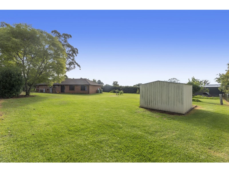 10 Kennedy Street, Cabarlah QLD 4352